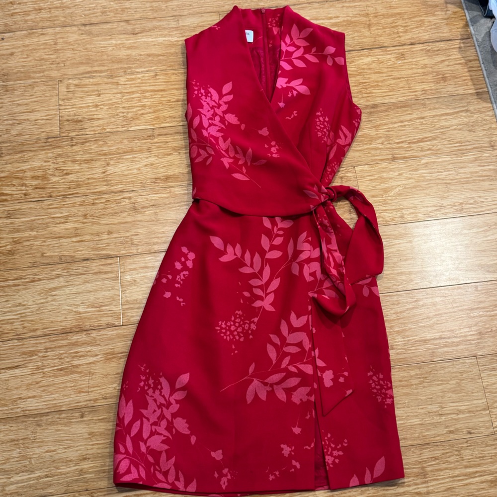 Jones New York vintage red floral sleeveless wrap dress